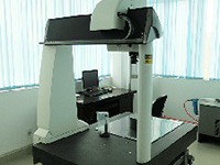 Three coordinate measuring machine